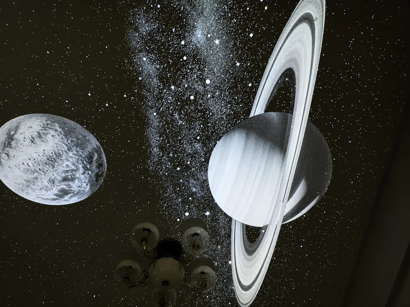 Customer room photo showing the Astraliora Galaxy Projector effect
